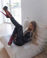 Миниатюра Индивидуалка Арина Фотография 